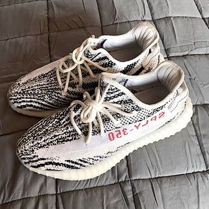 Adidas Yeezy Boost 350 V2 ‘Zebra’ shoes